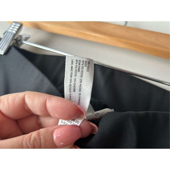 GAP Maternity dress pants - slim cropped size 6 in EUC - Picture 9 of 9